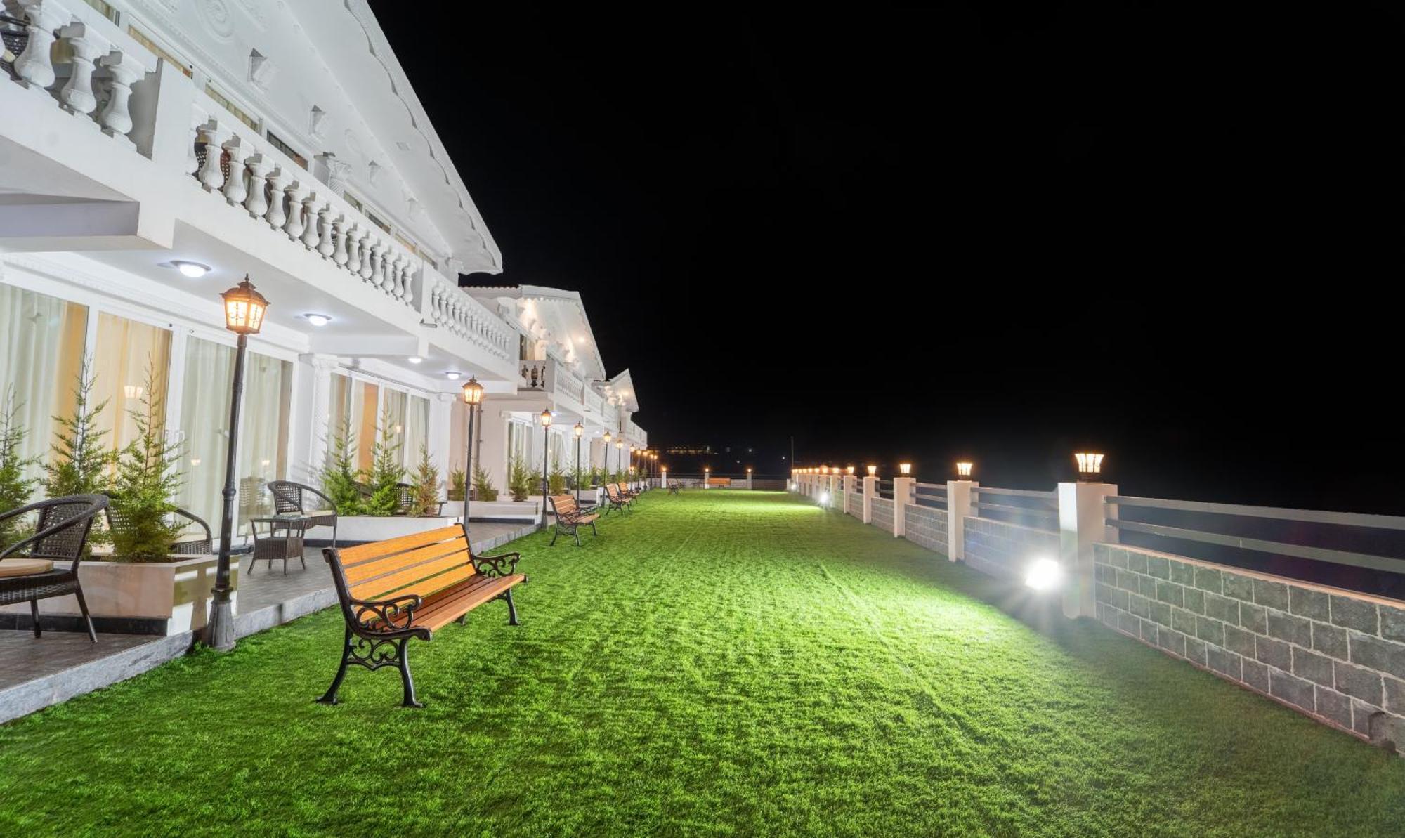 Treebo Skydale Premium Suites, 1500 Mtrs From Ooty Lake 외부 사진