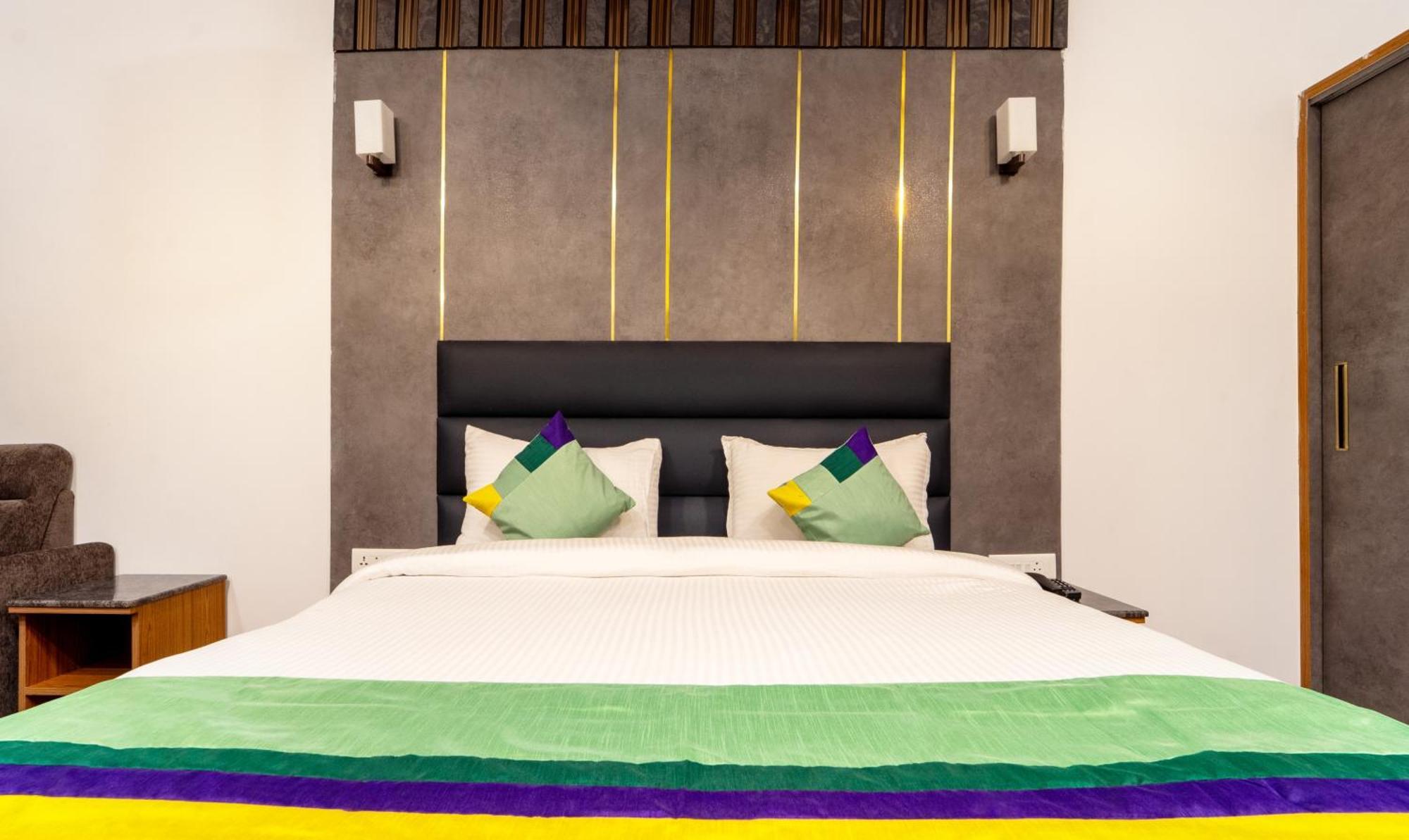 Treebo Skydale Premium Suites, 1500 Mtrs From Ooty Lake 외부 사진