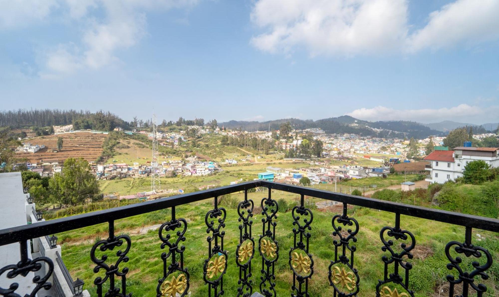 Treebo Skydale Premium Suites, 1500 Mtrs From Ooty Lake 외부 사진